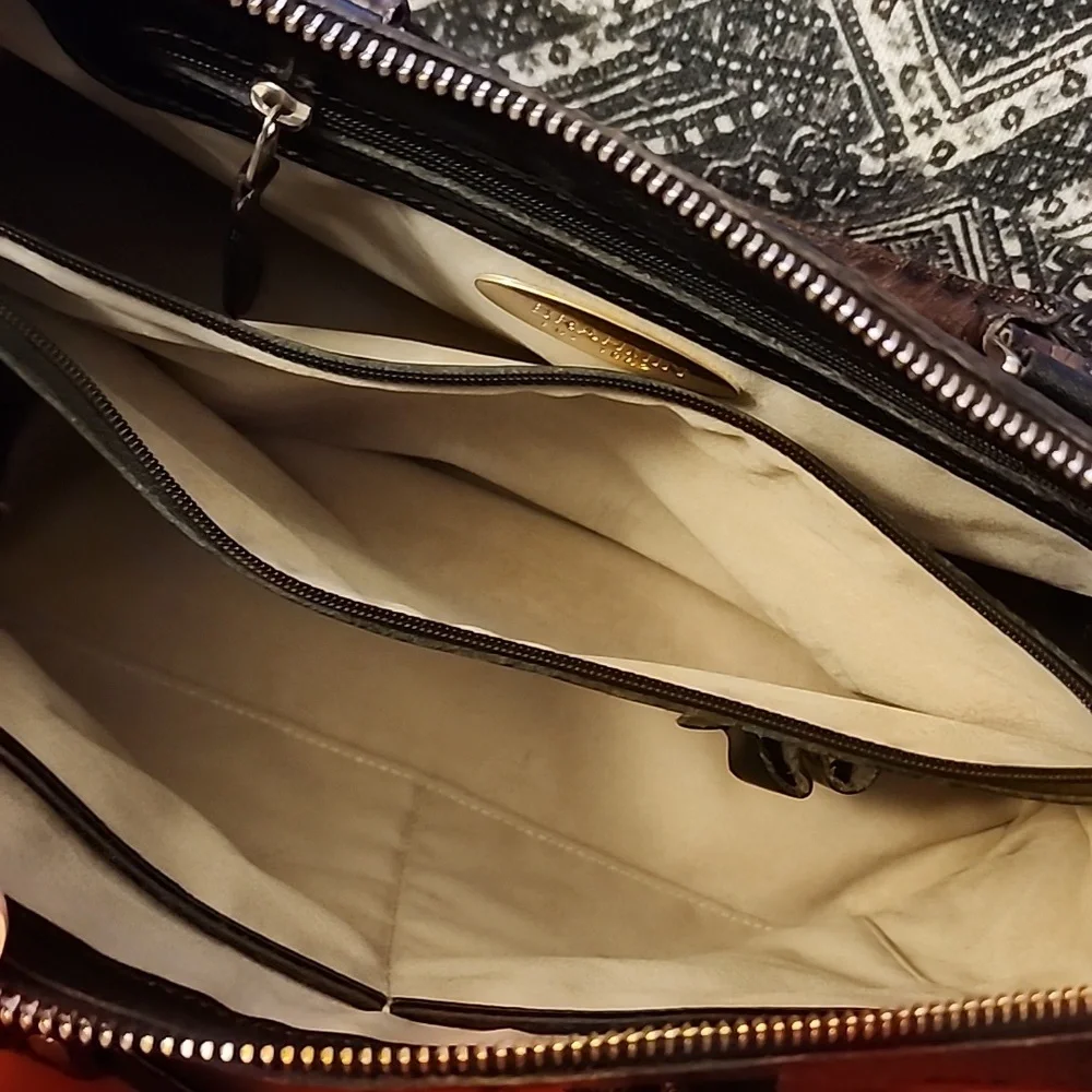 Authentic Brahmin Briefcase crossbody bag w matching wallet